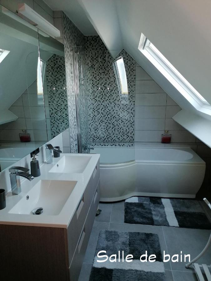 Le Cerisier Bed and Breakfast Bioul Εξωτερικό φωτογραφία